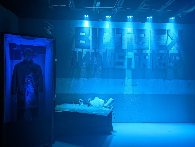 Nightmare Cleveland Haunted House Cleveland stage