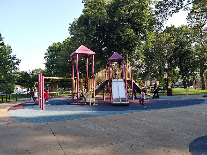 Lincoln Park Cleveland interior