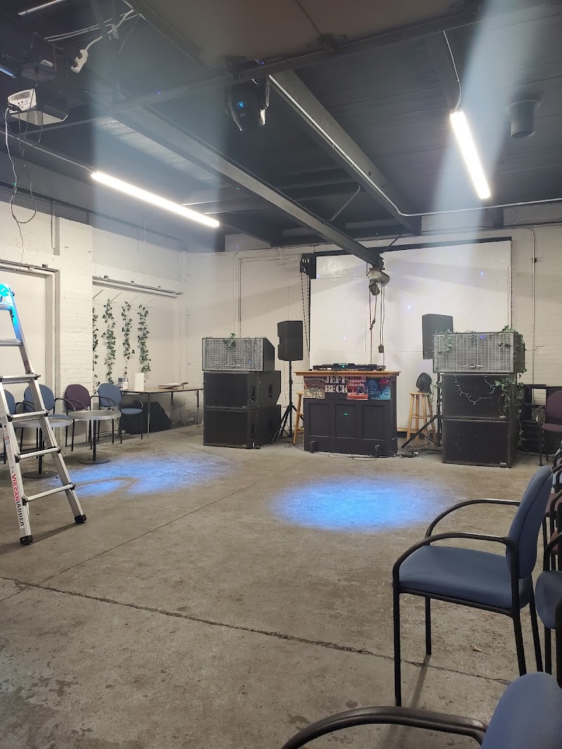 The Bird's Nest Cleveland stage