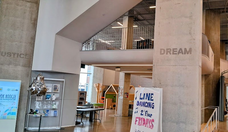 Cleveland Public Library - Martin L. King Branch Cleveland stage