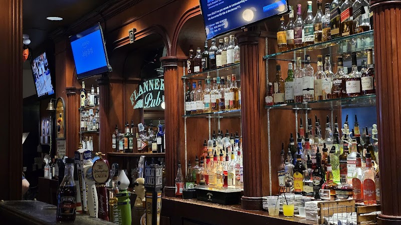 Flannery's Pub Cleveland stage