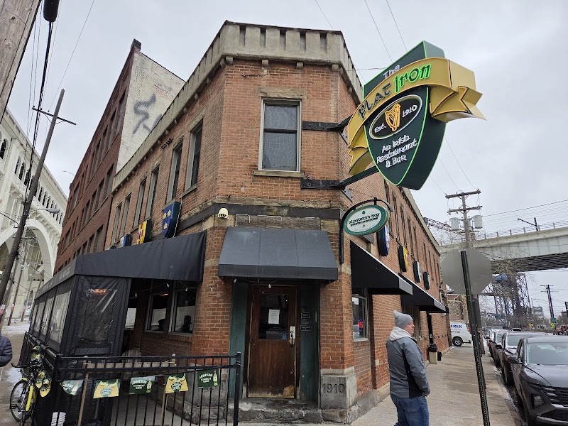Flat Iron Cafe Cleveland stage