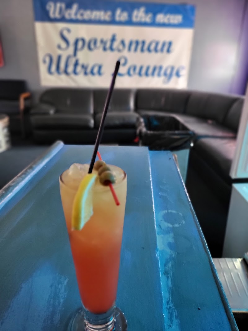Sportsman Ultra Lounge Cleveland stage