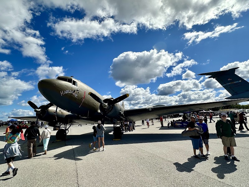 Cleveland Burke Lakefront Airport Cleveland stage