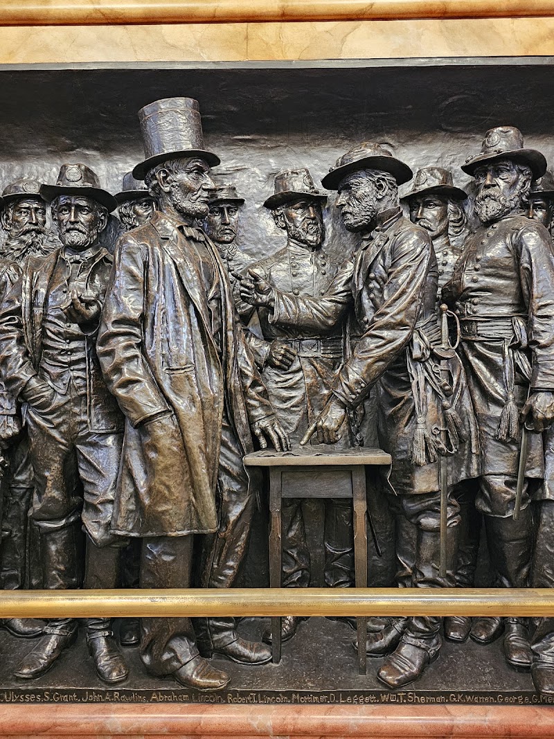 Soldiers' and Sailors' Monument Cleveland stage
