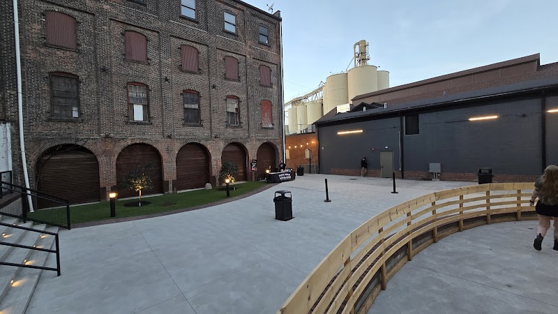 Globe Iron Cleveland stage