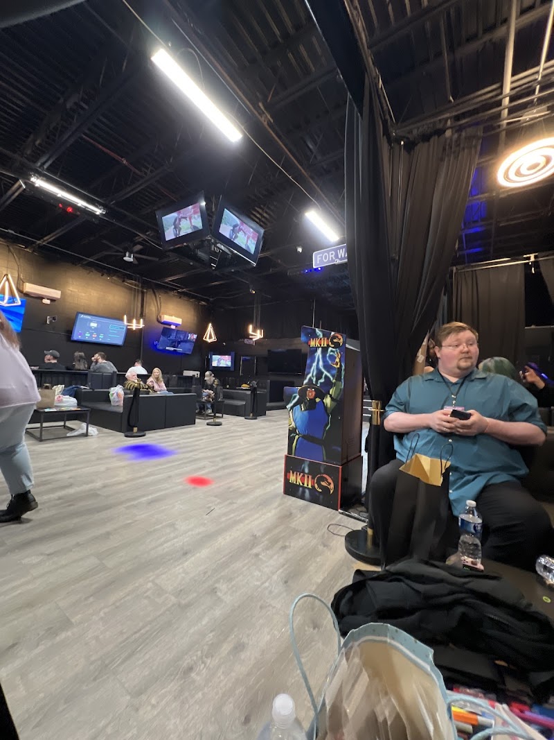 The Connect Lounge LTD Cleveland interior