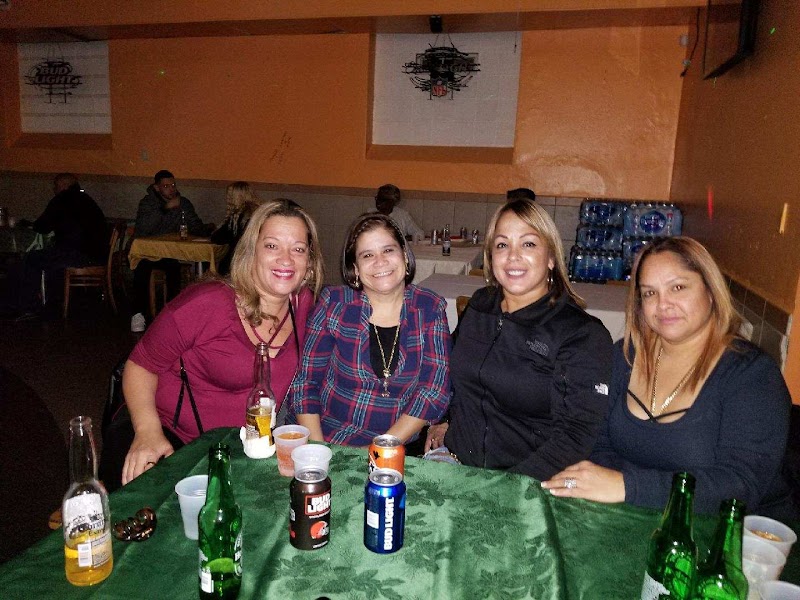 San Lorenzo Club Cleveland stage