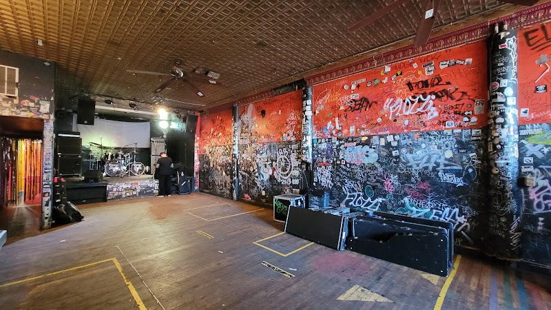 No Class Cleveland stage