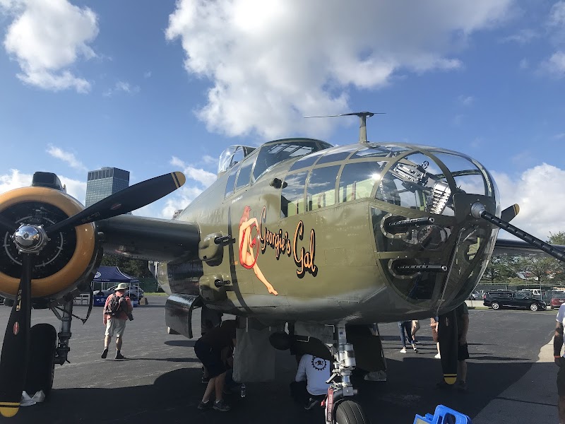 Signature Aviation BKL - Burke Lakefront Airport Cleveland stage