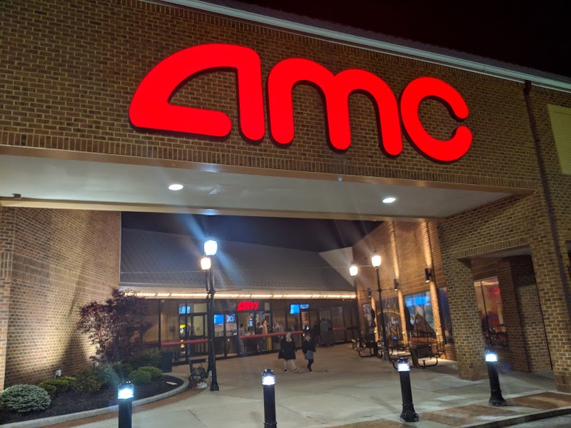 AMC Westwood Town Center 6 Cleveland interior