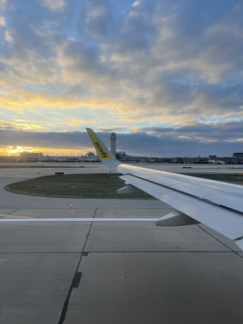 Cleveland Hopkins International Airport Cleveland stage