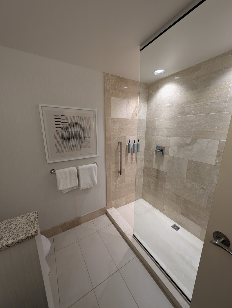 Courtyard by Marriott Cleveland University Circle Cleveland amenities