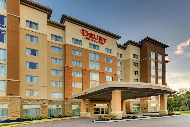 Drury Inn & Suites Cleveland Beachwood in Cleveland