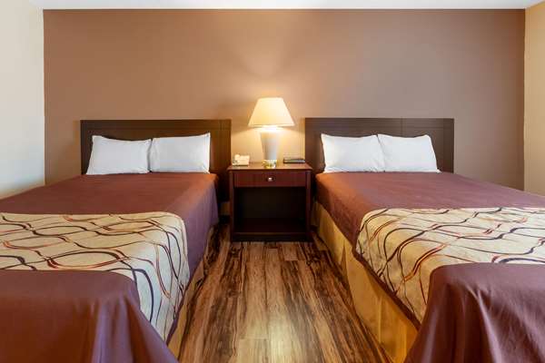 Travelodge by Wyndham Cleveland Airport Cleveland amenities