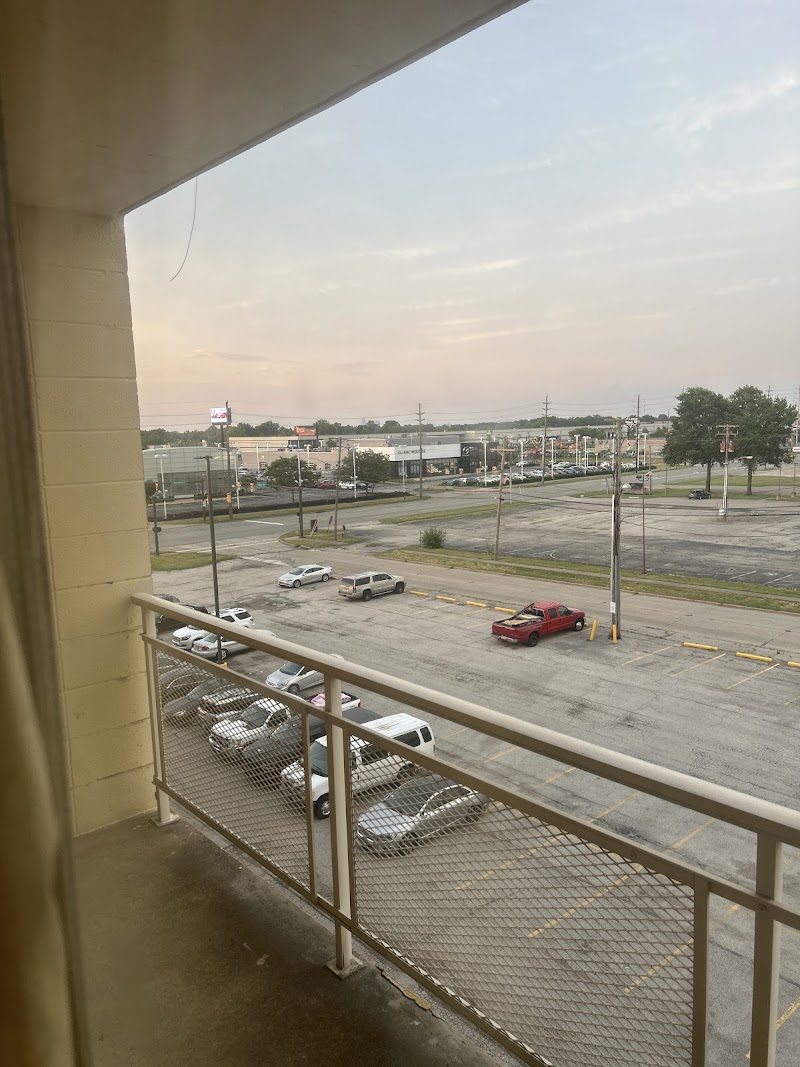 Travelodge by Wyndham Cleveland Airport Cleveland amenities