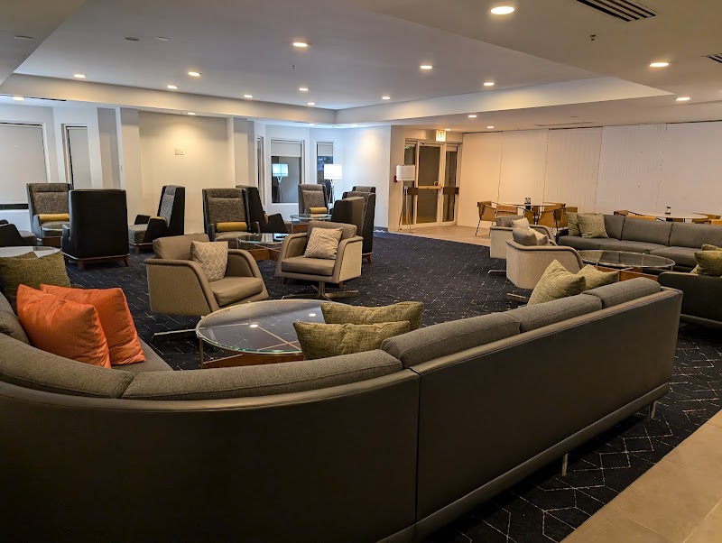 Courtyard by Marriott Cleveland Airport South Cleveland amenities