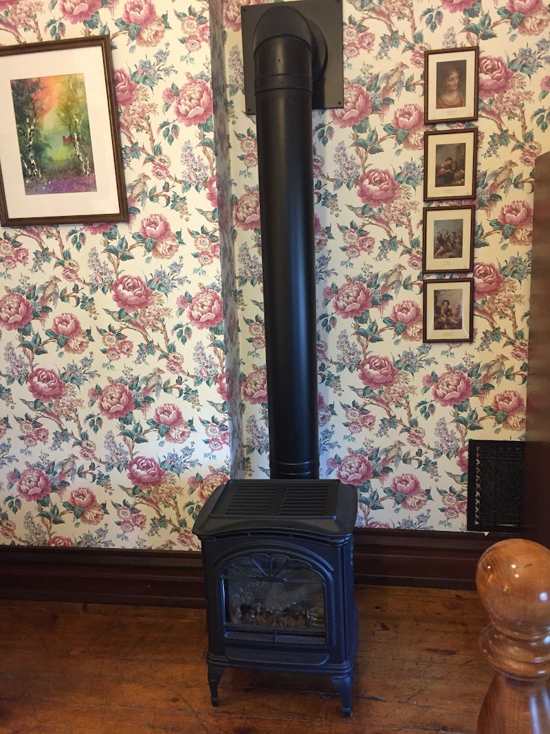 Spitzer House Bed and Breakfast Cleveland amenities
