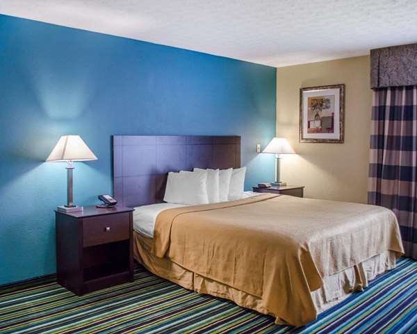 Quality Inn & Suites Medina- Akron West Cleveland lobby