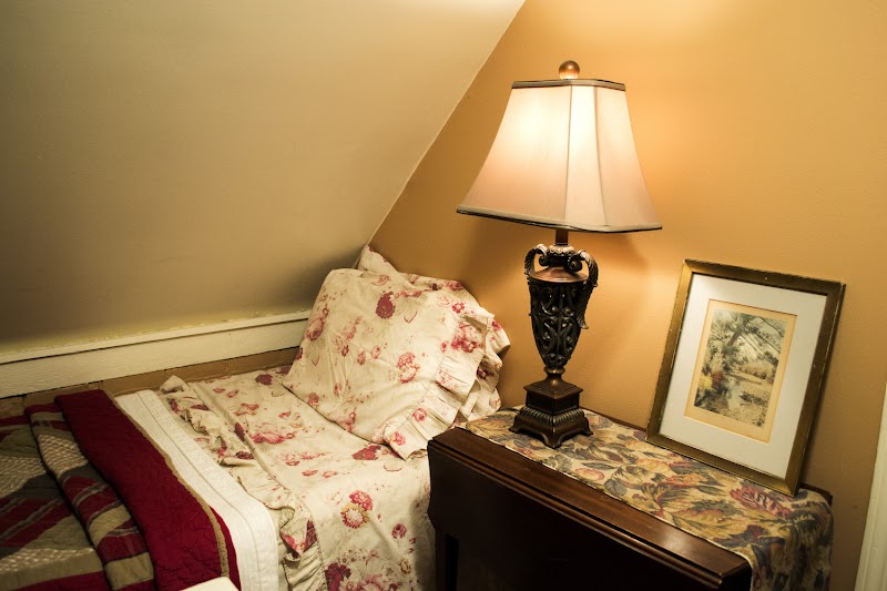 Clifford House Bed & Breakfast Cleveland amenities