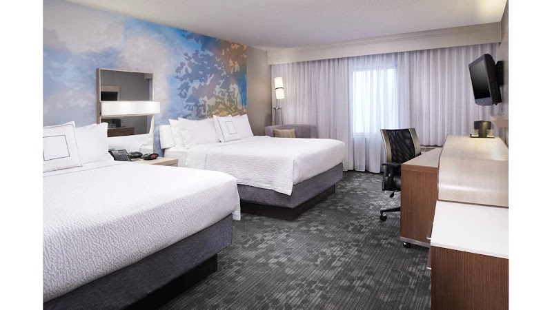 Courtyard by Marriott Cleveland Independence Cleveland lobby