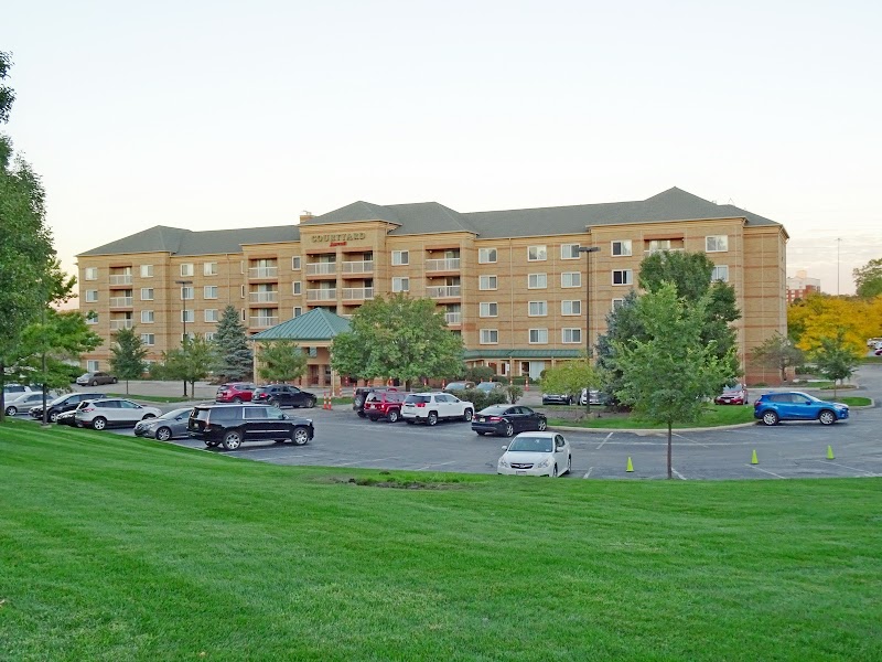 Courtyard by Marriott Cleveland Independence Cleveland amenities