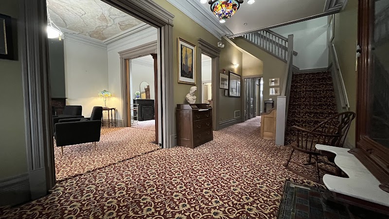 Stone Gables Inn Cleveland amenities
