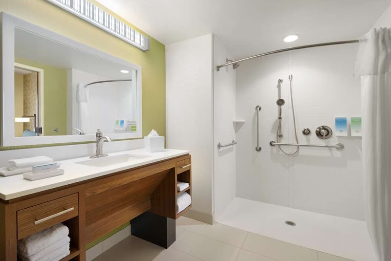 Home2 Suites by Hilton Middleburg Heights Cleveland Cleveland amenities