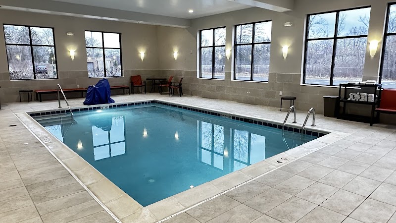 Hampton Inn North Olmsted Cleveland Airport Cleveland room