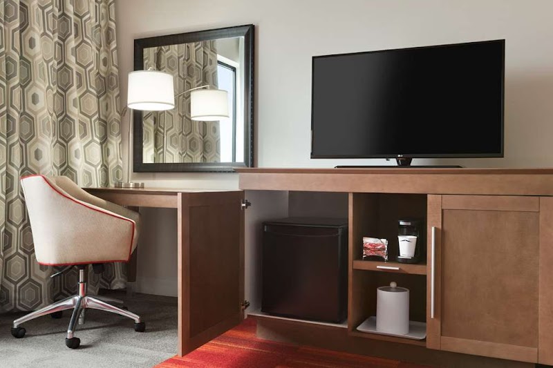 Hampton Inn North Olmsted Cleveland Airport Cleveland amenities