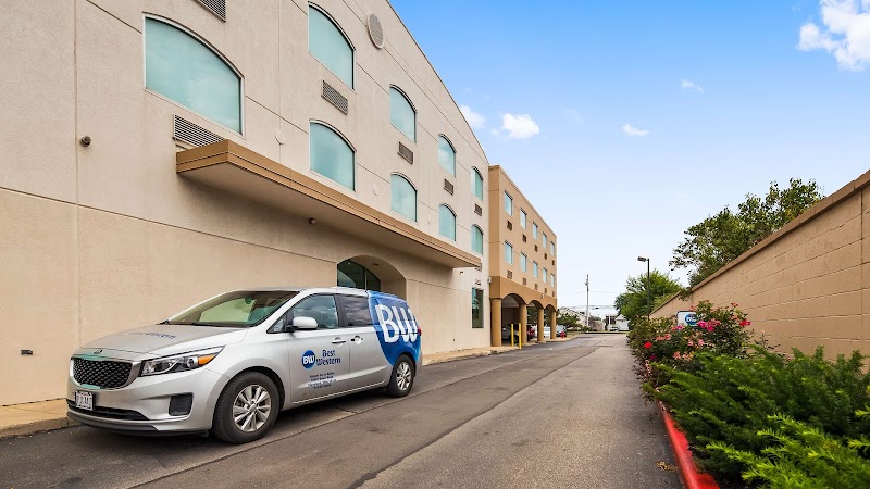Best Western Airport Inn & Suites Cleveland Cleveland amenities