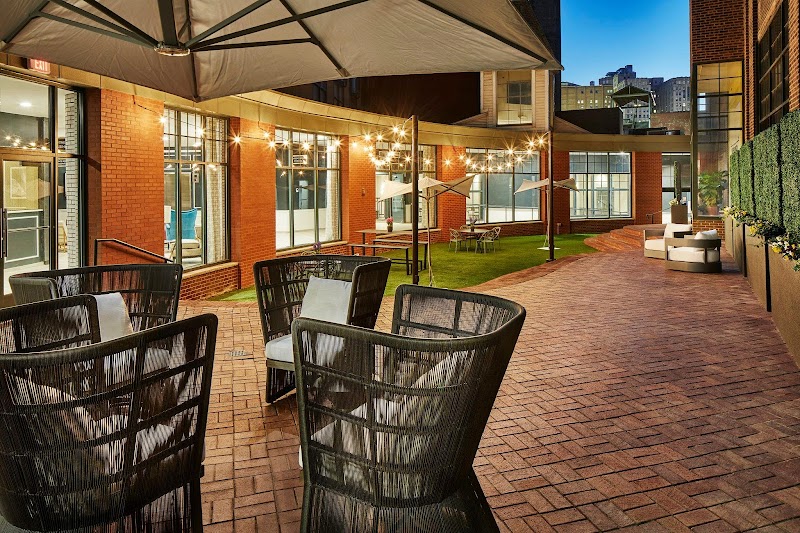 Hotel Indigo Cleveland Downtown by IHG Cleveland amenities