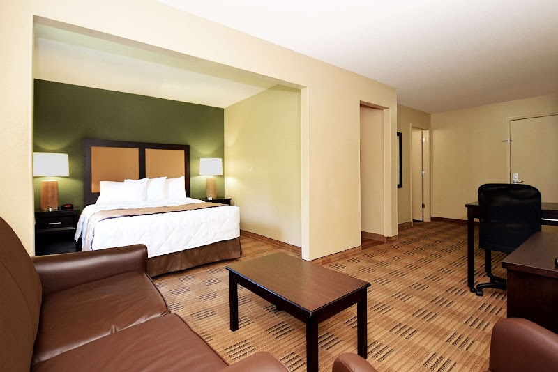 Extended Stay America Suites- Cleveland - Middleburg Heights Cleveland amenities
