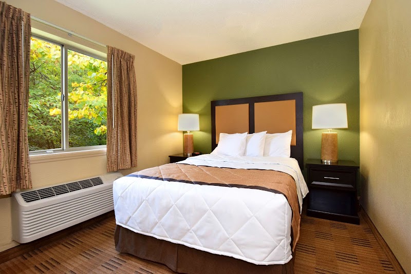 Extended Stay America Suites- Cleveland - Middleburg Heights Cleveland amenities