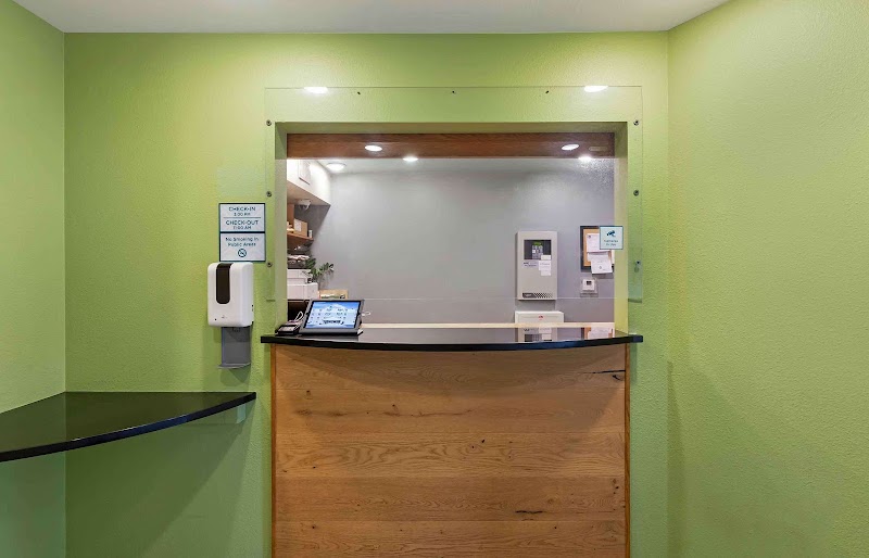 Extended Stay America Select Suites- Cleveland - Airport Cleveland amenities