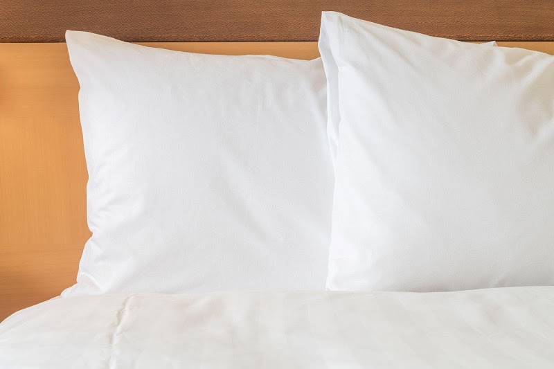 Holiday Inn Express & Suites Cleveland West - Westlake by IHG Cleveland amenities