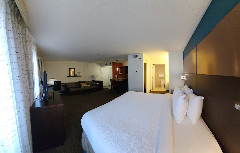 Residence Inn by Marriott Cleveland Independence Cleveland lobby