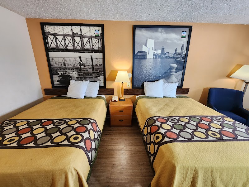 WestSpring Inn Cleveland - Westlake Cleveland amenities