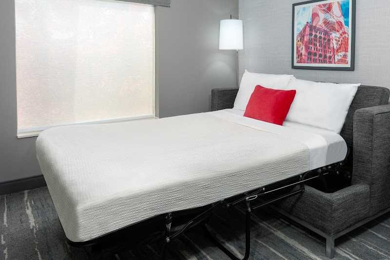 Hampton Inn & Suites Cleveland-Beachwood Cleveland amenities