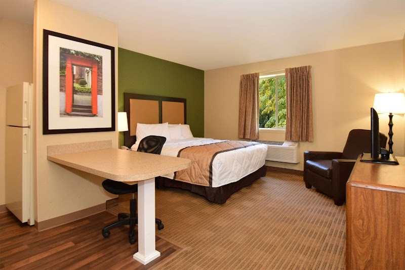 Extended Stay America Suites- Cleveland - Westlake Cleveland amenities
