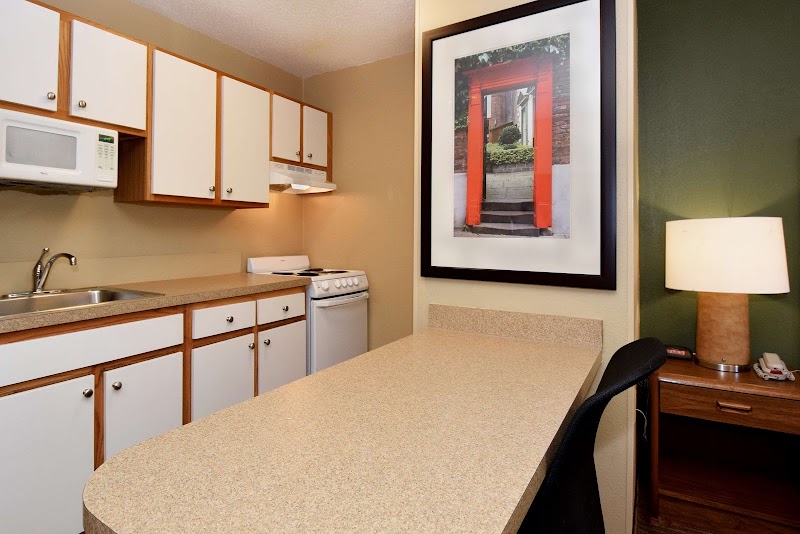 Extended Stay America Suites- Cleveland - Westlake Cleveland amenities