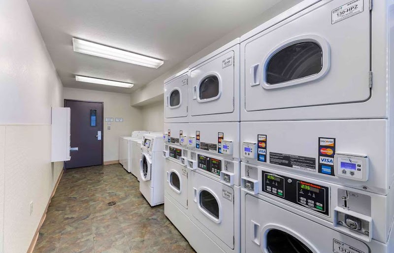 Extended Stay America Select Suites- Cleveland - Avon Cleveland amenities