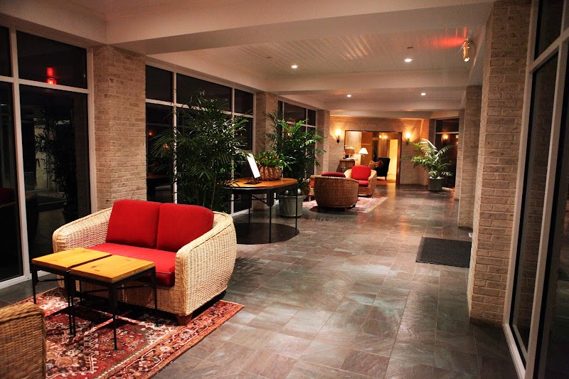 Inn Walden Cleveland amenities