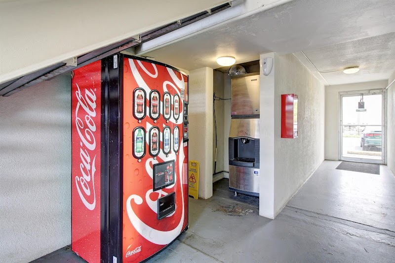 Motel 6 North Ridgeville, OH - Cleveland Intl Airport - N Ridgeville Cleveland amenities