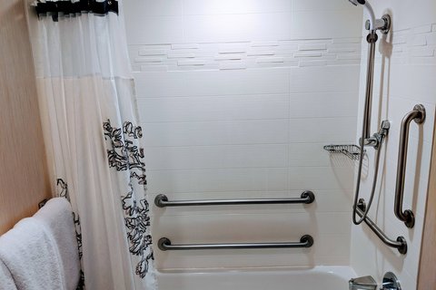 Residence Inn by Marriott Cleveland Beachwood Cleveland amenities