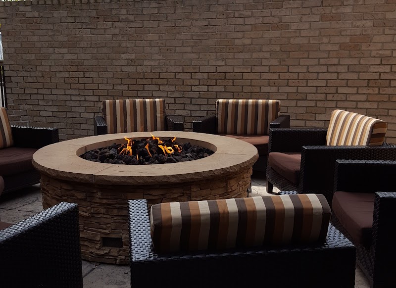 Courtyard by Marriott Cleveland Beachwood Cleveland amenities