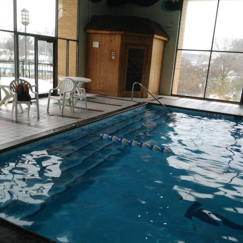 FairBridge Inn & Suites East of Cleveland Cleveland room
