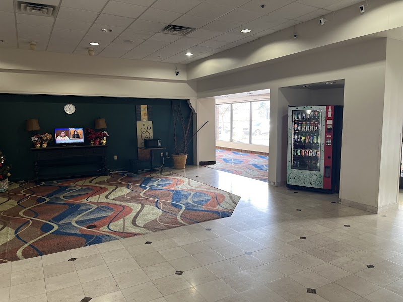 FairBridge Inn & Suites East of Cleveland Cleveland amenities