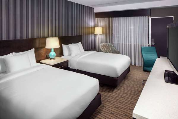 Wyndham Garden Westlake Cleveland amenities