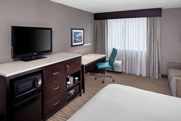 Wyndham Garden Westlake Cleveland amenities